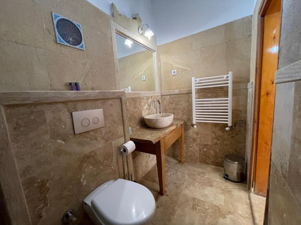 Anatolia Raymonde Cave House Hotell Üçhisar Eksteriør bilde