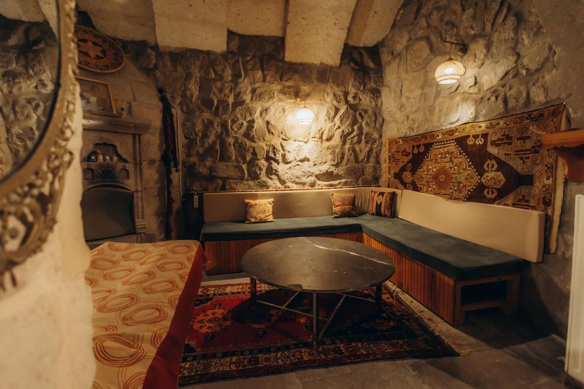 Anatolia Raymonde Cave House Hotell Üçhisar Eksteriør bilde