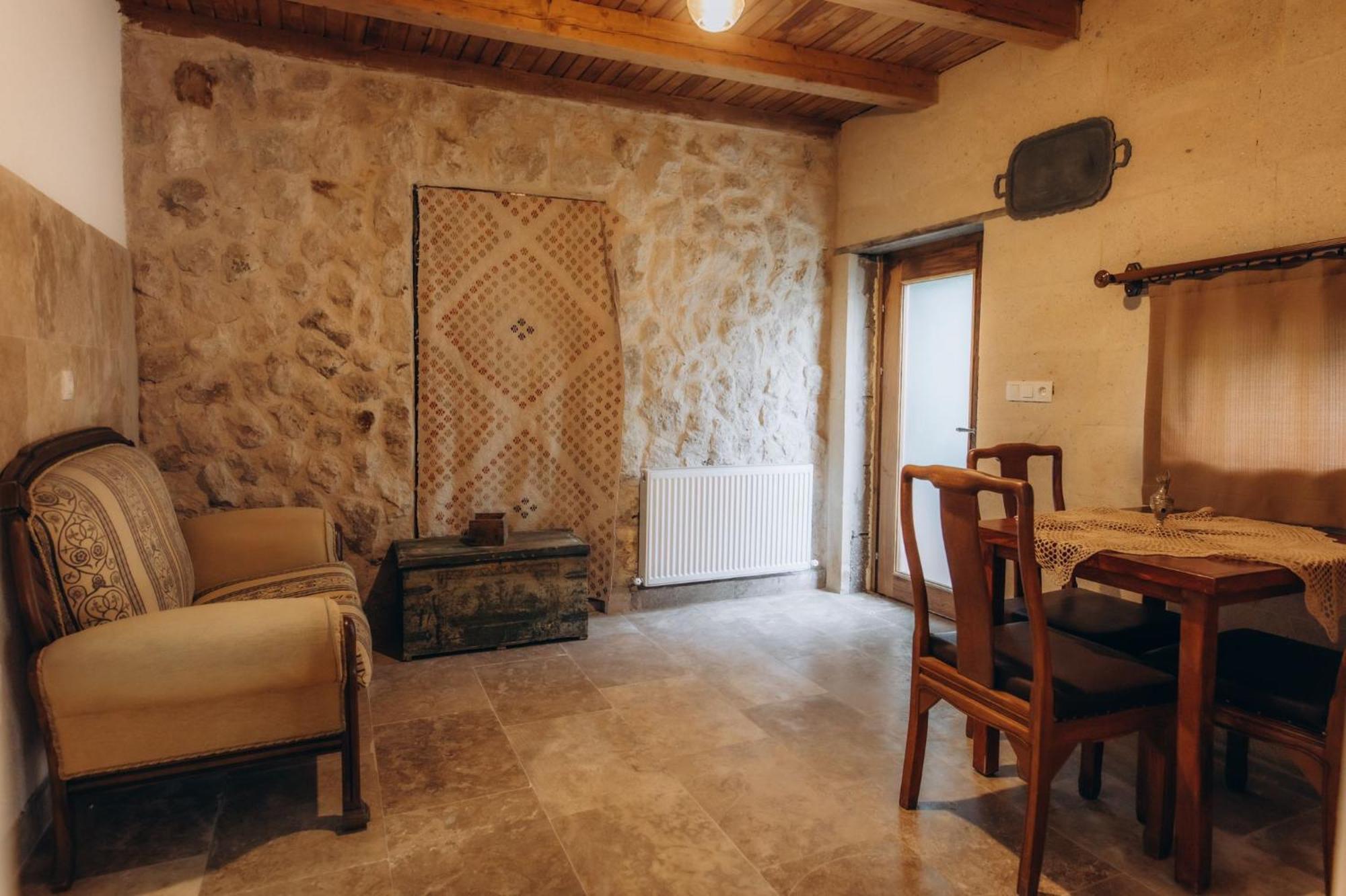 Anatolia Raymonde Cave House Hotell Üçhisar Eksteriør bilde