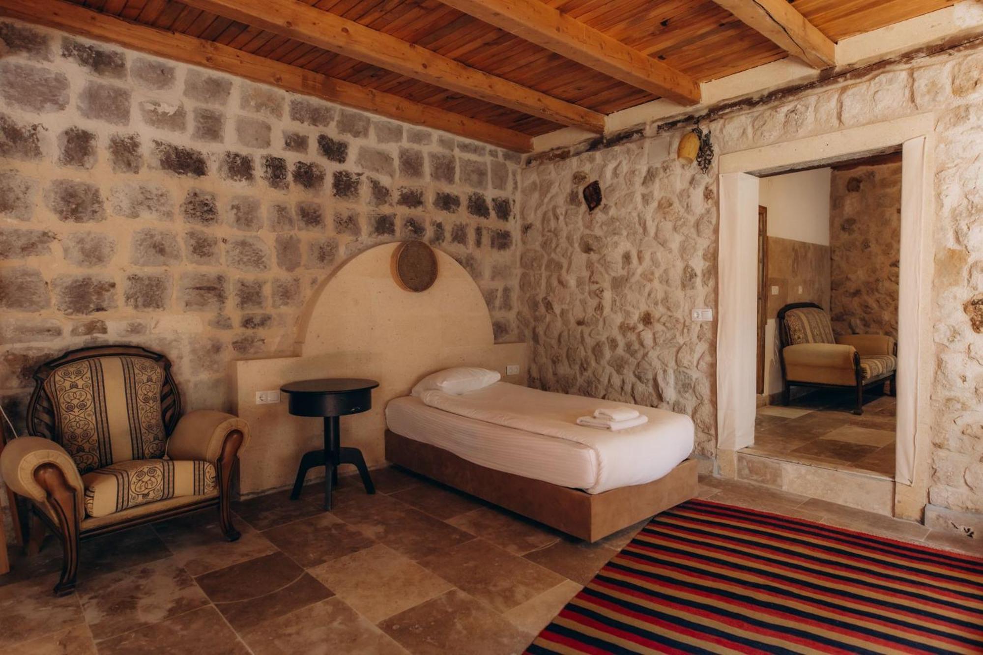 Anatolia Raymonde Cave House Hotell Üçhisar Eksteriør bilde