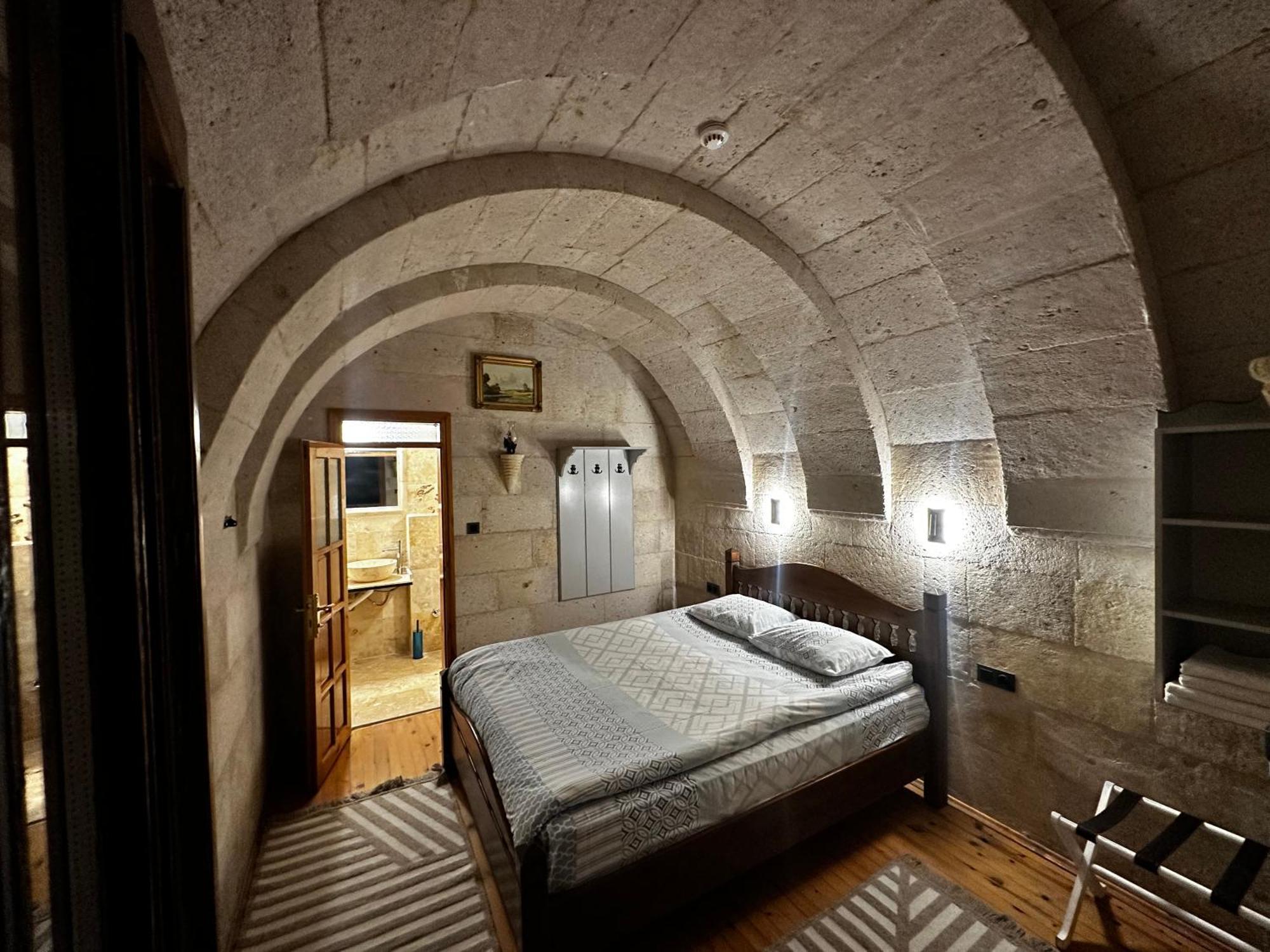 Anatolia Raymonde Cave House Hotell Üçhisar Eksteriør bilde