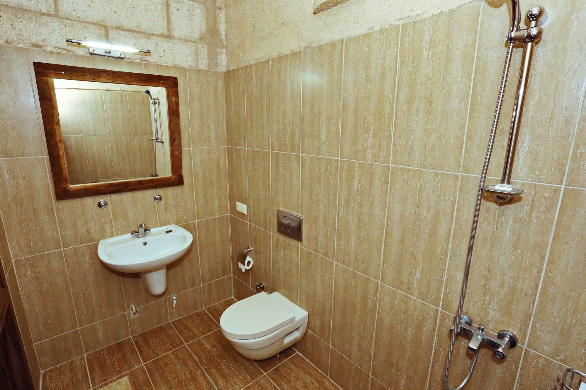 Anatolia Raymonde Cave House Hotell Üçhisar Eksteriør bilde